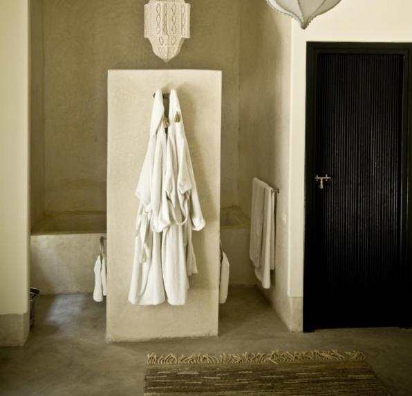 Chapter 1 Double Room